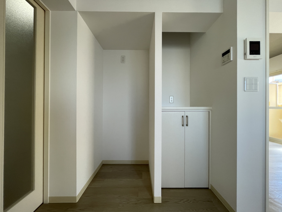 キッチン横のスペース。冷蔵後のサイズは要チェックです