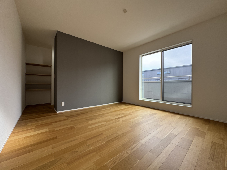 2階8帖の主寝室