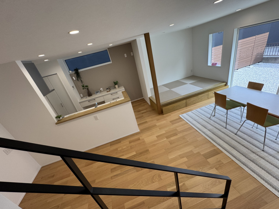 階段からのview。家族団らんに参加したくなる