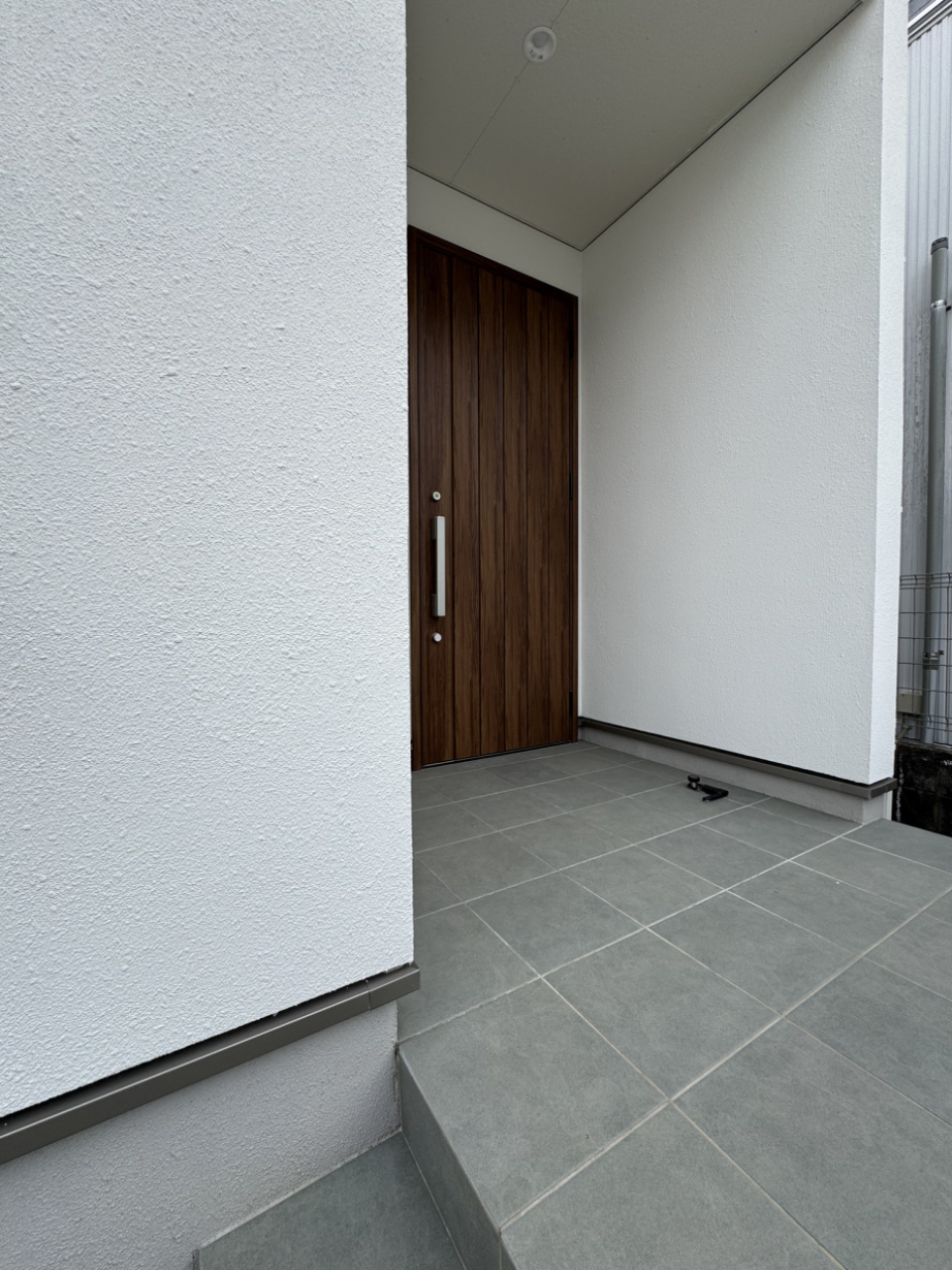 玄関はスマートキー対応