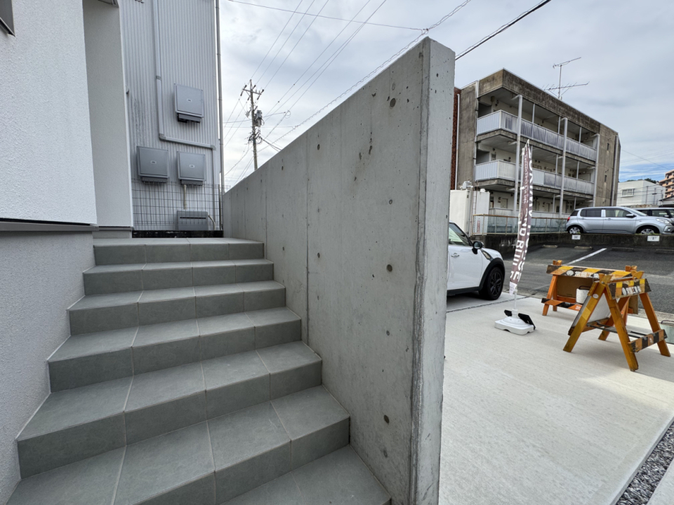 道路面より基礎高があり、浸水の心配もない