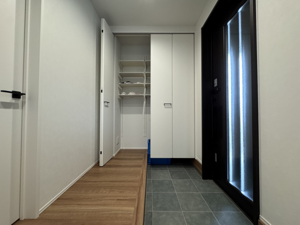 シューズ収納もたっぷり