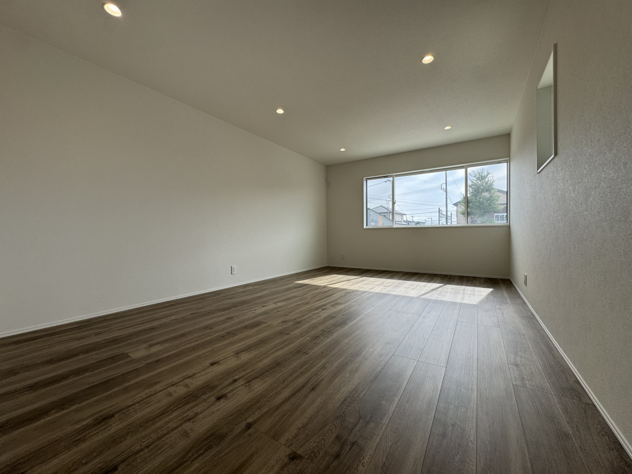 1階にある12帖のホール的なお部屋。広い!