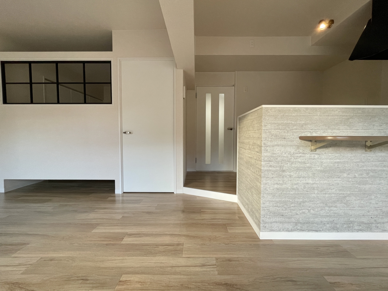 柔らかな落ち着いたトーンでモダンな雰囲気