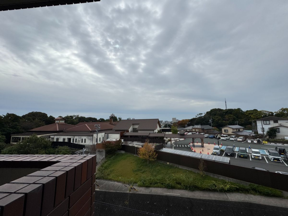 目の前に湯風景しおりの湯がある