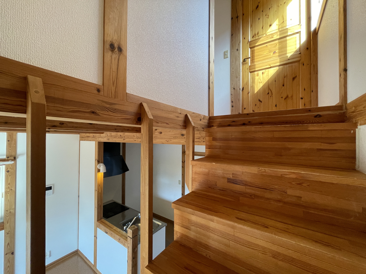 こういう階段っていいですよね