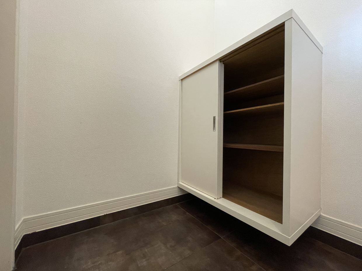 シューズボックス