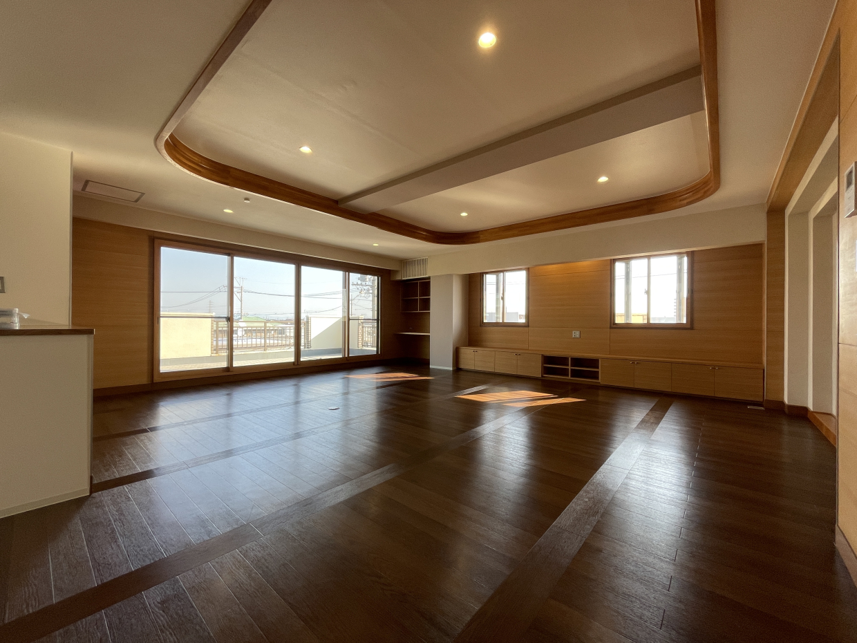 このラグジュアリーな空間をどう使おうか、ワクワクします