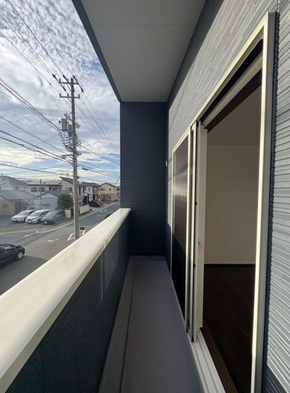 バルコニーも気持ちが良いですね