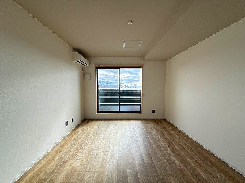 バルコニーへはこちらから