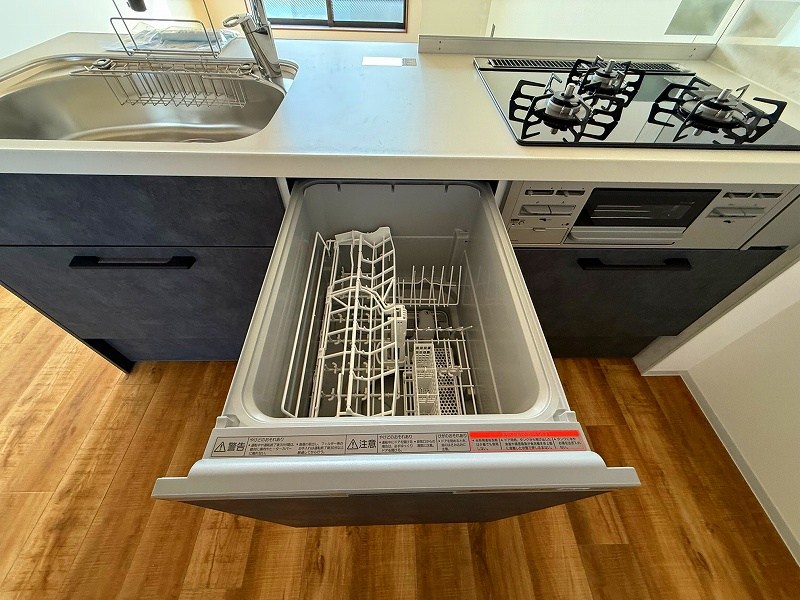 賃貸では珍しい食器洗浄乾燥機付き
