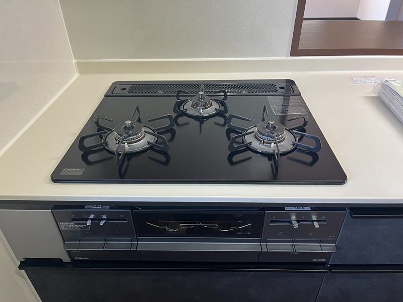 3口ガスコンロでお料理はかどる！