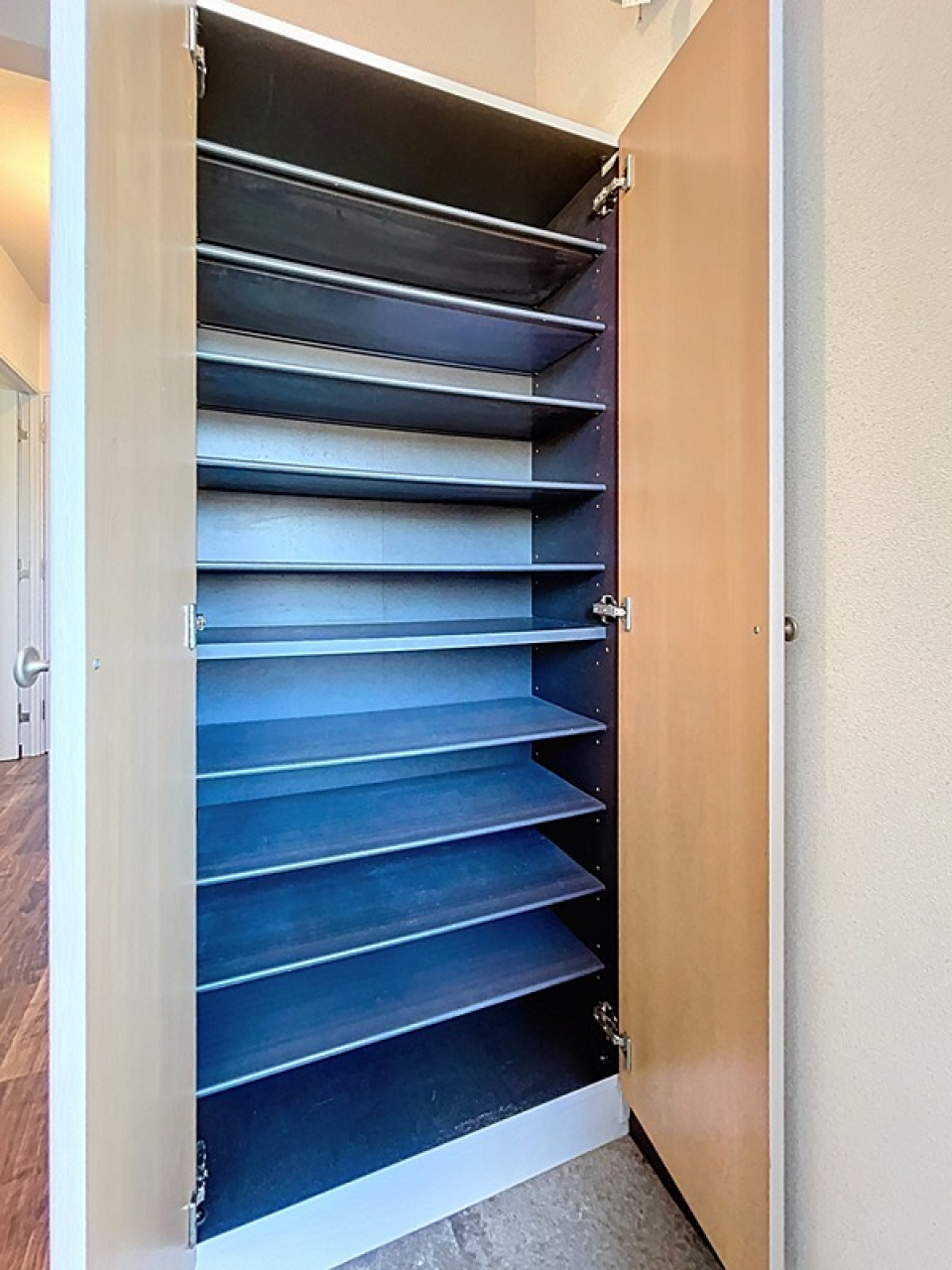 お気に入りの靴はこちらへ！