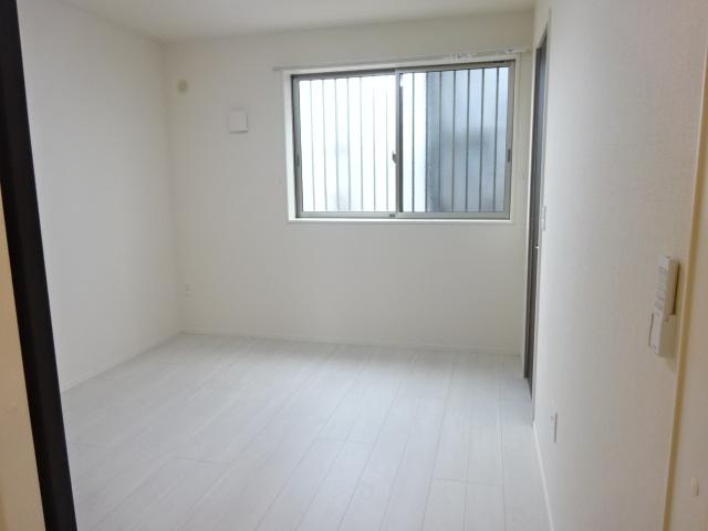 こちらの洋室実は...