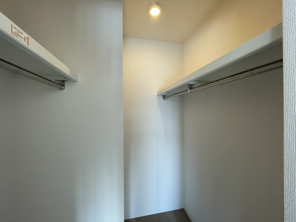 なんとウォークインクローゼット付きです！