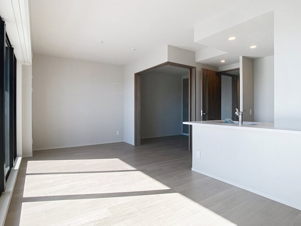 白を基調としているのでどんな家具も似合いそう