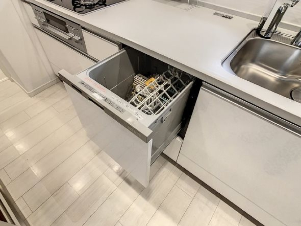 食器洗浄乾燥機付き