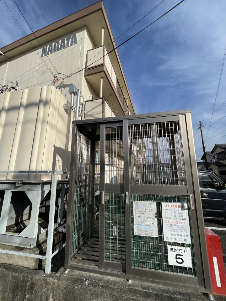 ゴミ置き場もすぐそば