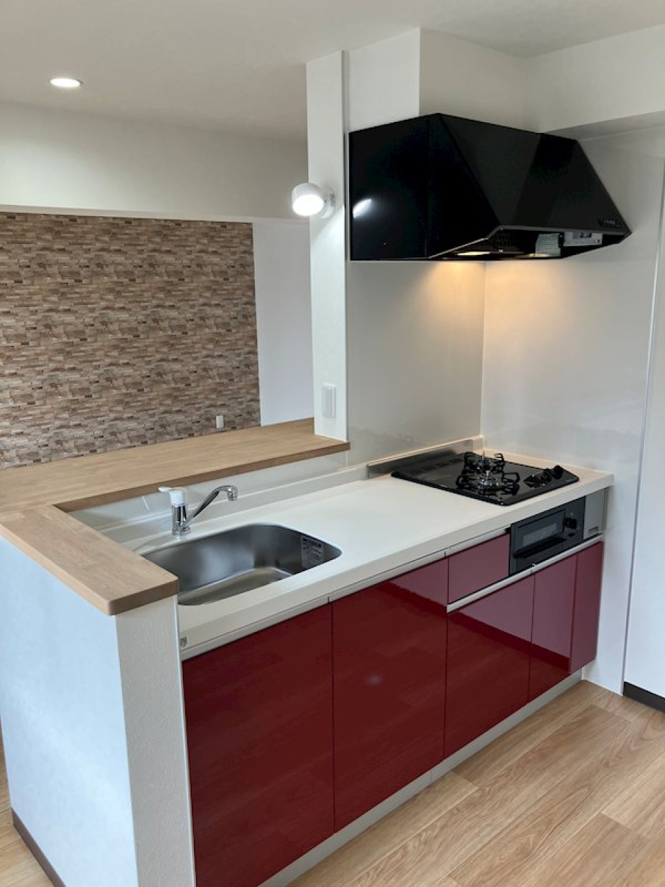 真っ赤なキッチンがいいね！