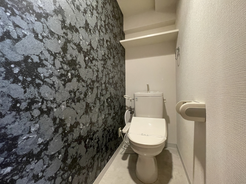 トイレの壁も！