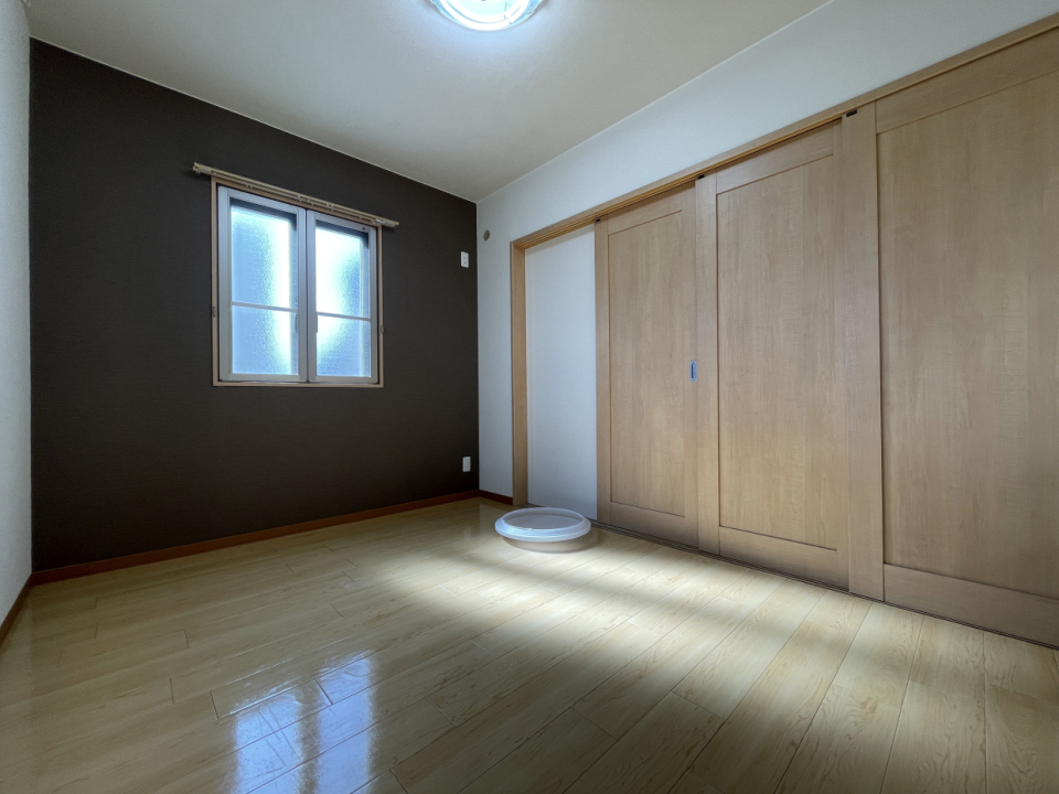 閉めきるとこんな感じ