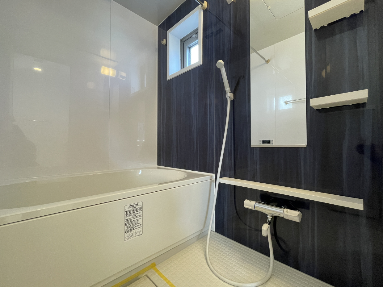 浴室も清潔感たっぷり