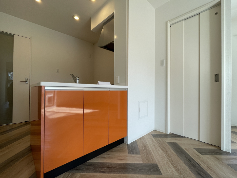 対面式のシステムキッチン