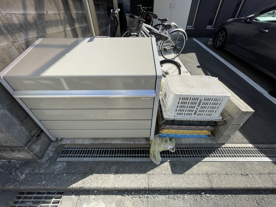 敷地内ゴミ置き場