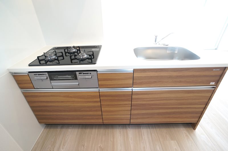 3口ガスコンロの魚焼きグリル付き