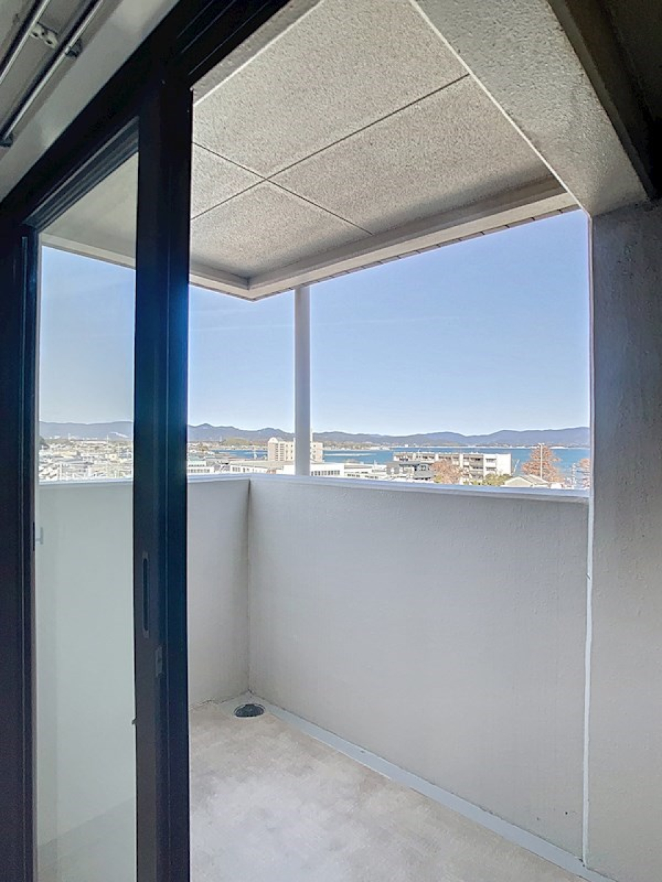 両面バルコニーで風通しがいい！