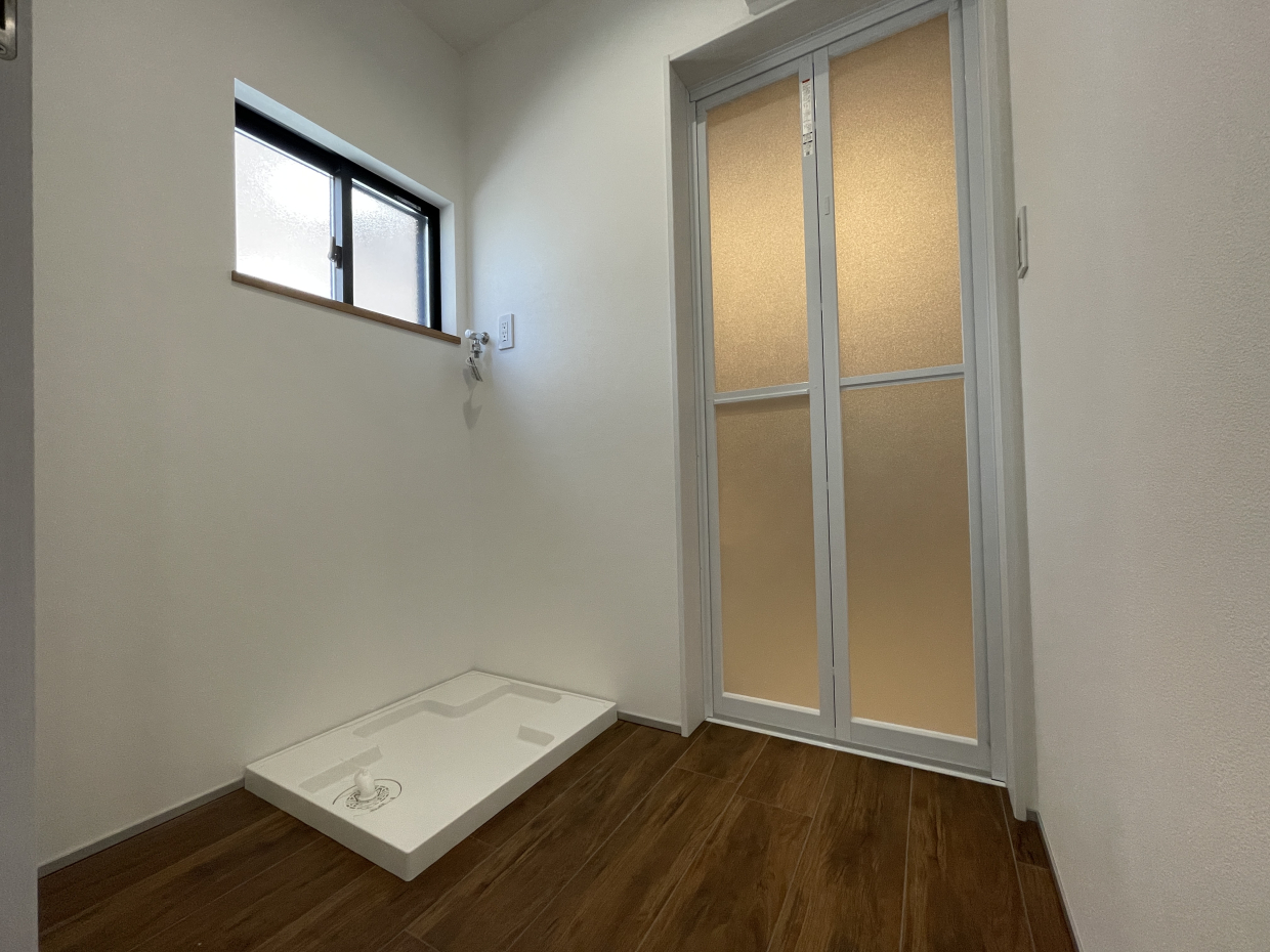 洗濯機はこちらへ