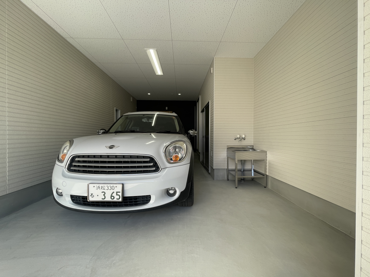 一番広い部分で、横幅3,770㎜。シンクが設置されている部分が2,870mmです