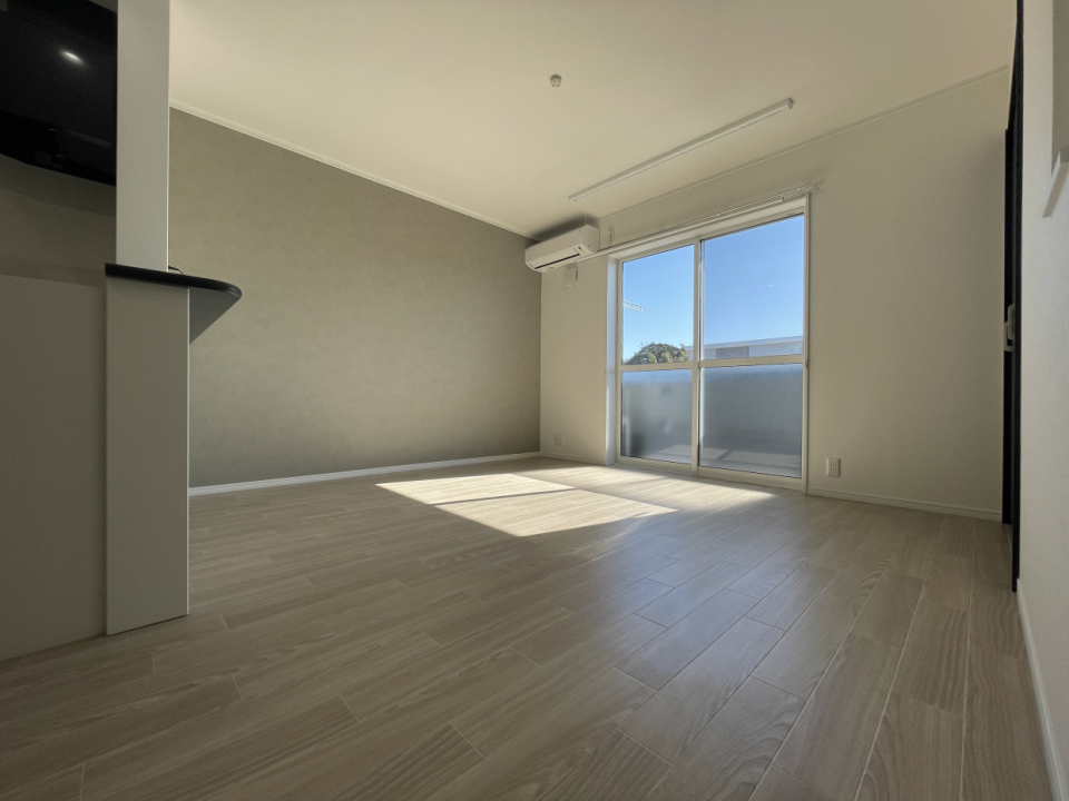 12帖あり南向きで日当たりGOODです◎