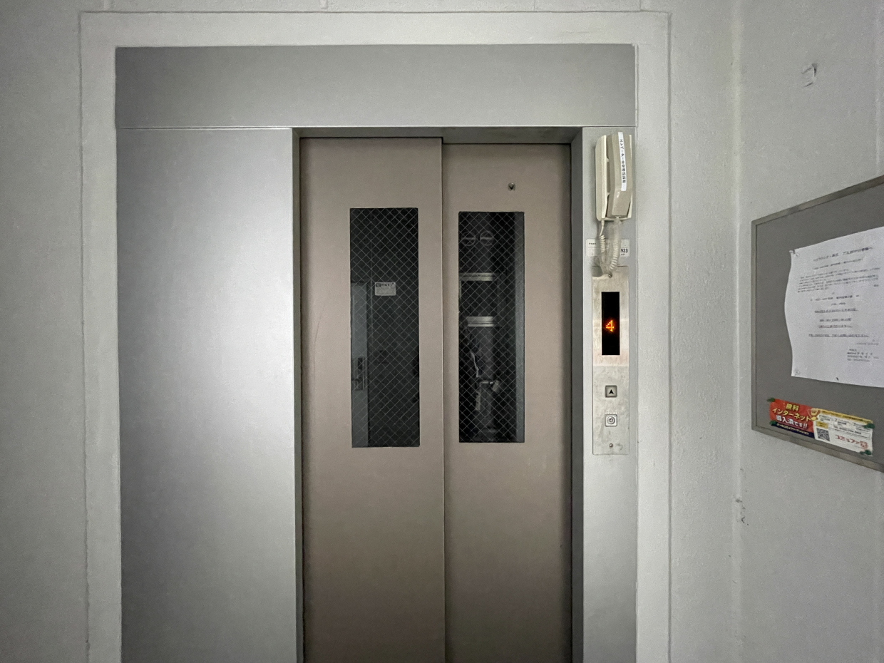 エレベーター