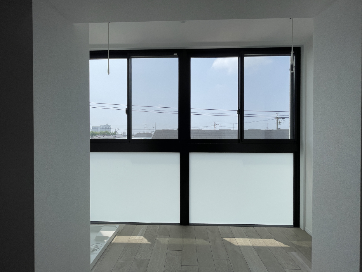 壁の向こうがインナーバルコニースペースになっています