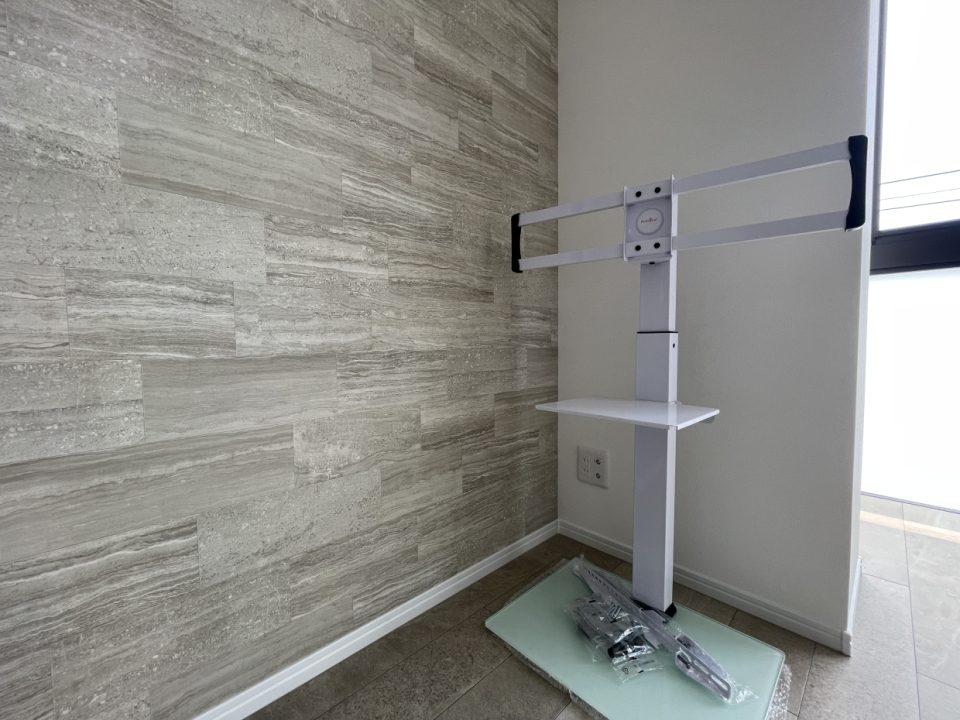 リビングのテレビ台もなんと備え付け！