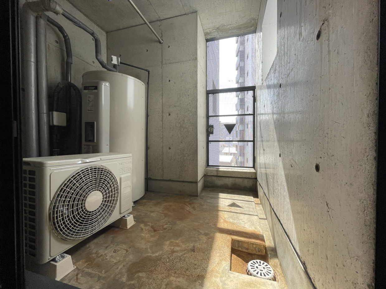 バルコニーが半分使えない&hellip;だとっ！？