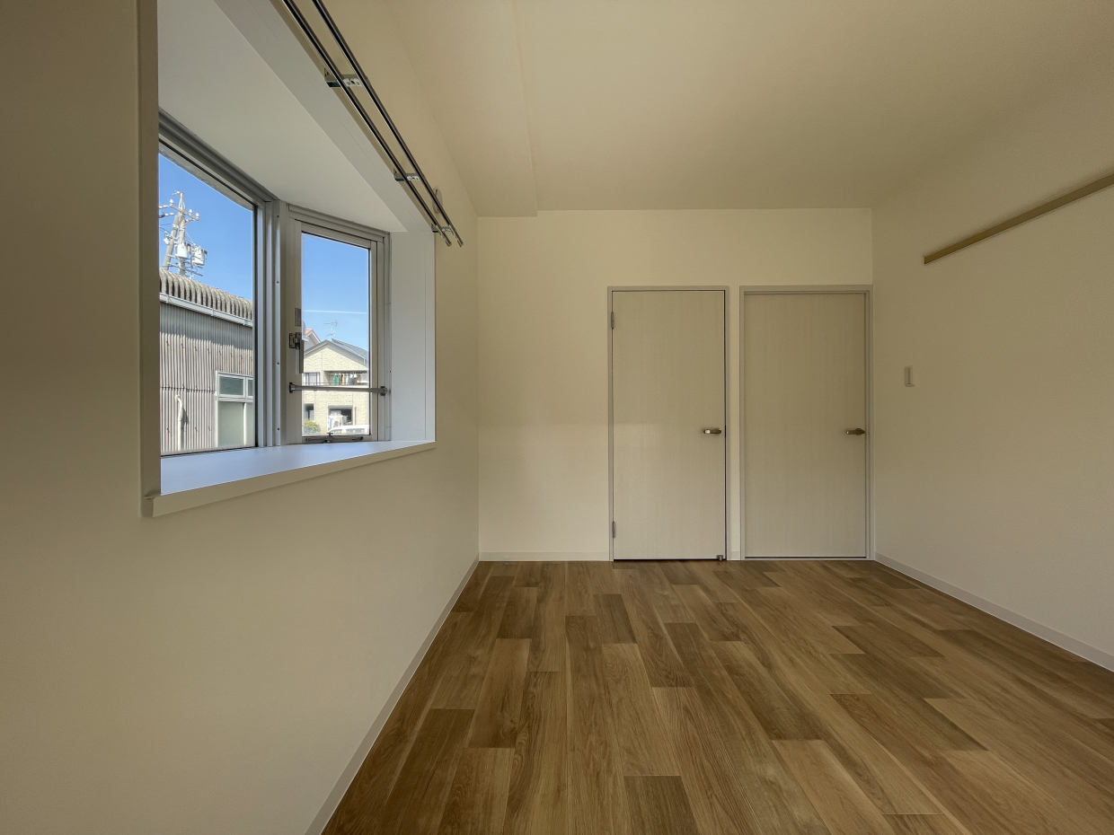 LDKのお隣6.5帖の洋室