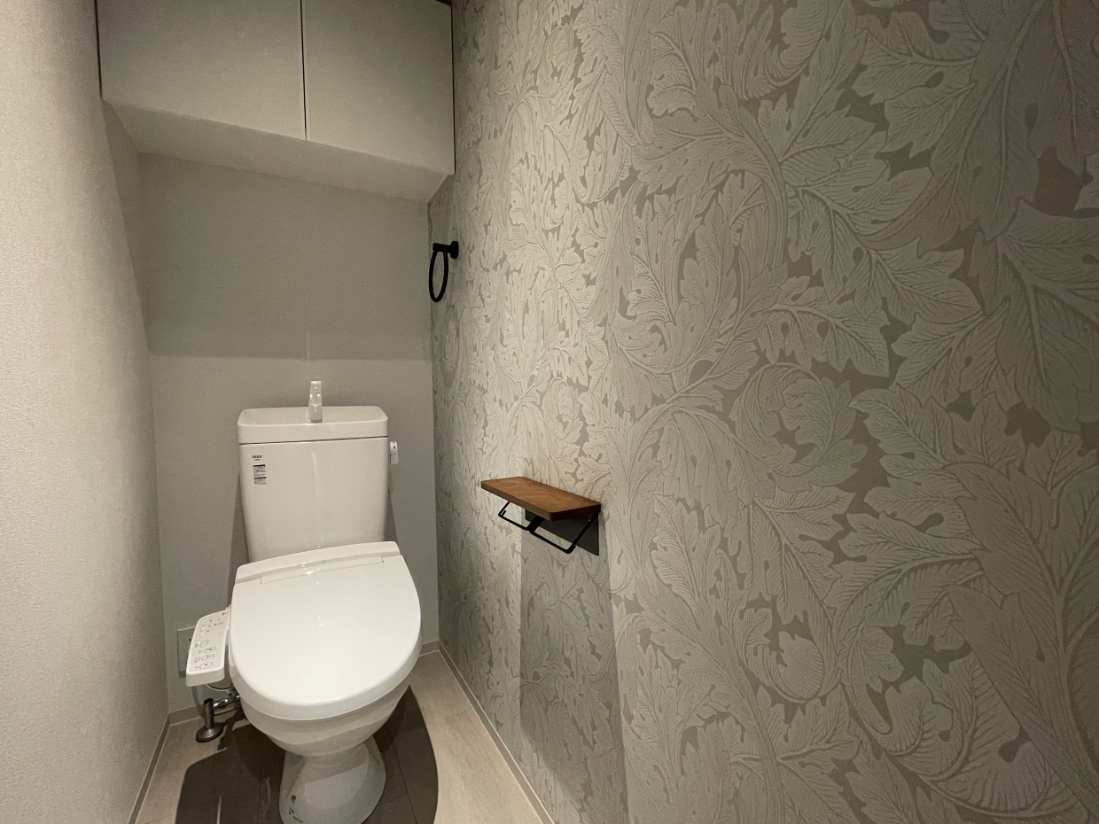 トイレ、壁紙がいいね