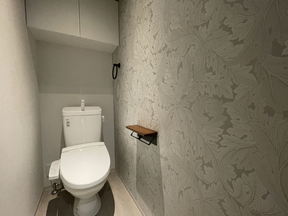 トイレ、壁紙がいいね