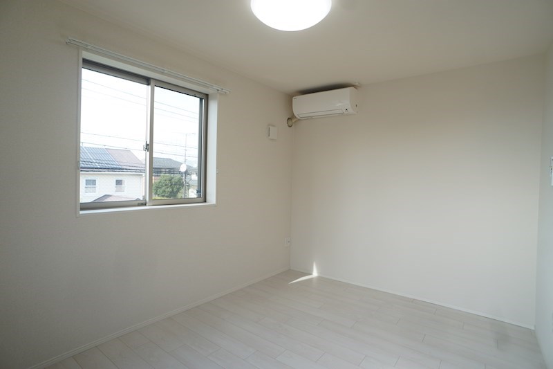 こちらは6.2帖です