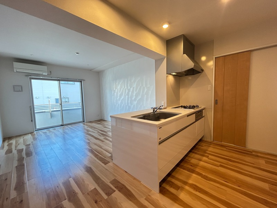 対面キッチンで会話も弾みます♪