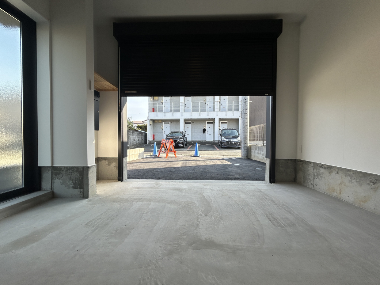 リモコン電動シャッターで快適！