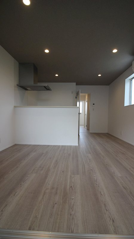 玄関から見たお部屋