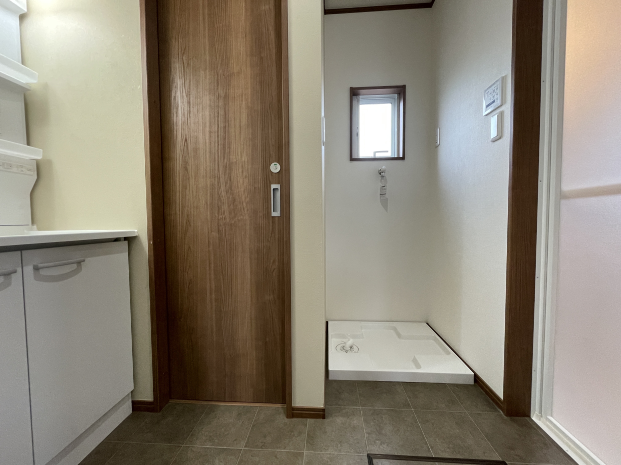 洗面スペースはキュッとしています。