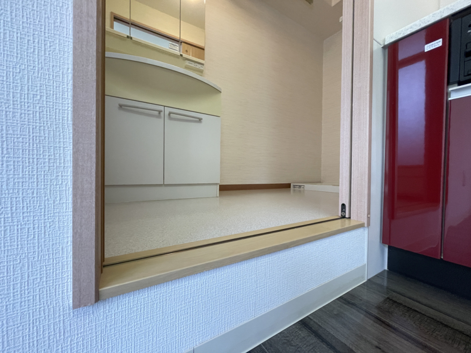 キッチン横に洗面スペース