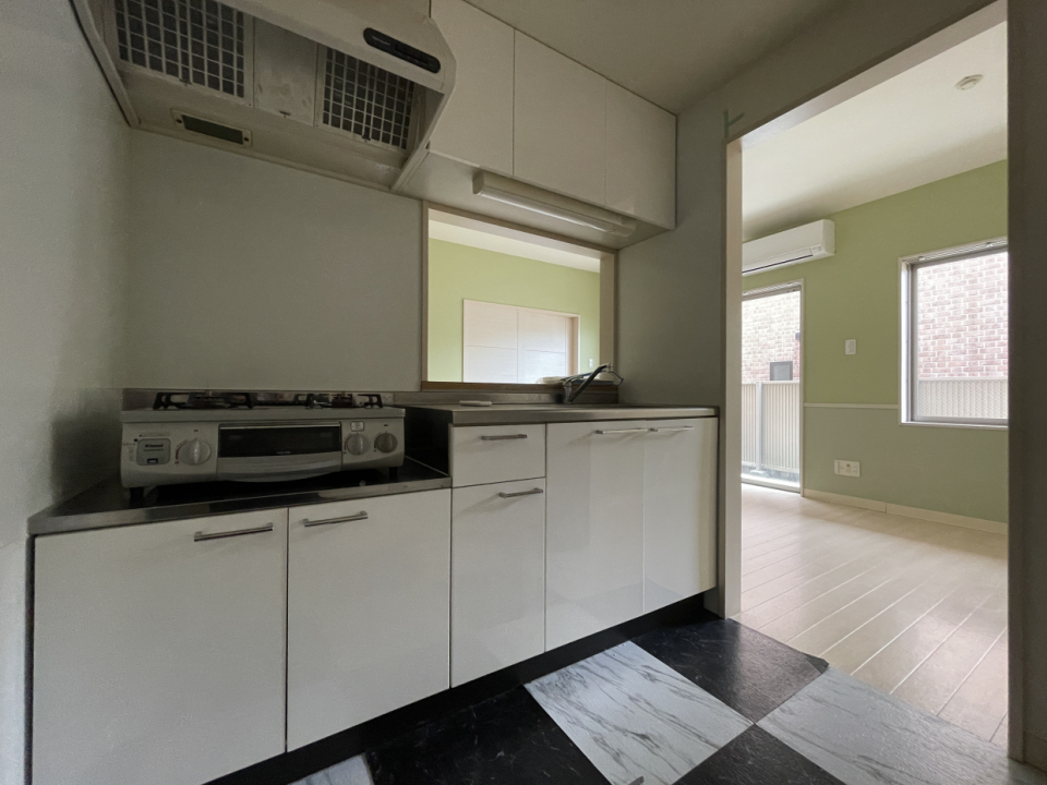 キッチンは対面式