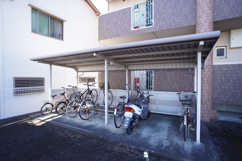 駐輪場もあります