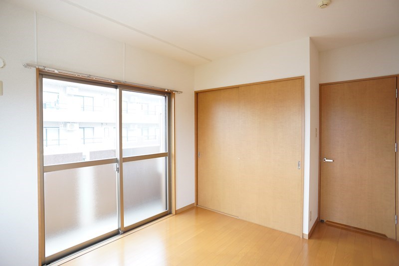 こちらは6.3帖です