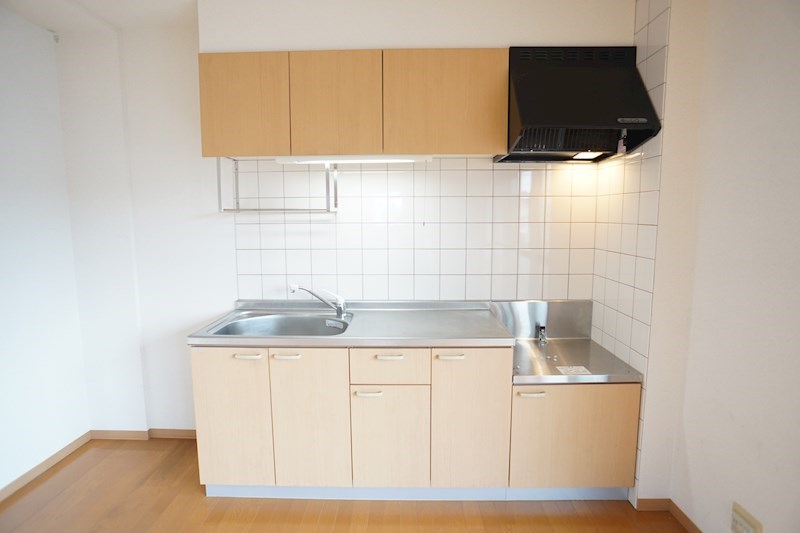 キッチンは収納がたくさん